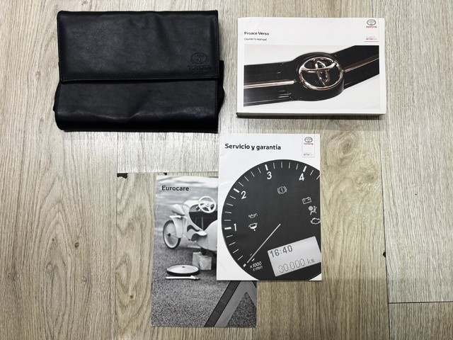 ToyotaProace Verso 2.0D Family Advance L2 110 kW (150 CV) Vehículo usado en Barcelona - 36