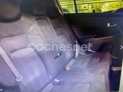 Kia Sportage 1.6 GDI Concept 4x2 99 kW (135 CV) Kia Sportage 1.6 GDI Concept 4x2 99 kW (135 CV)