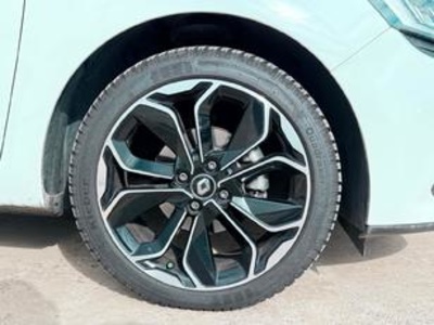 Renault Clio Zen Energy TCe 66 kW (90 CV) Renault Clio Zen Energy TCe 66 kW (90 CV)