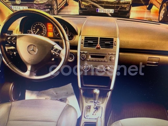 Mercedes-BenzClase A 150 Avantgarde 70 kW (95 CV) Vehículo usado en Barcelona - 9 Mercedes-BenzClase A 150 Avantgarde 70 kW (95 CV) Vehículo usado en Barcelona - 9