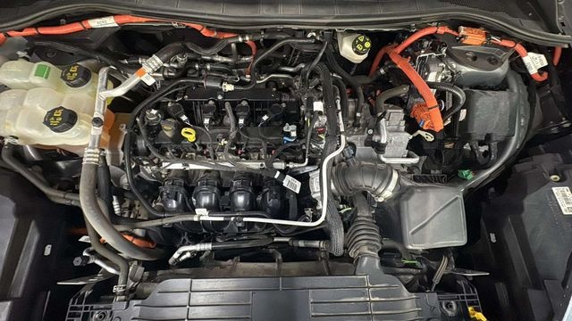 FordKuga 2.5 Duratec PHEV ST-Line Auto 165 kW (225 CV) Vehículo usado en Barcelona - 20