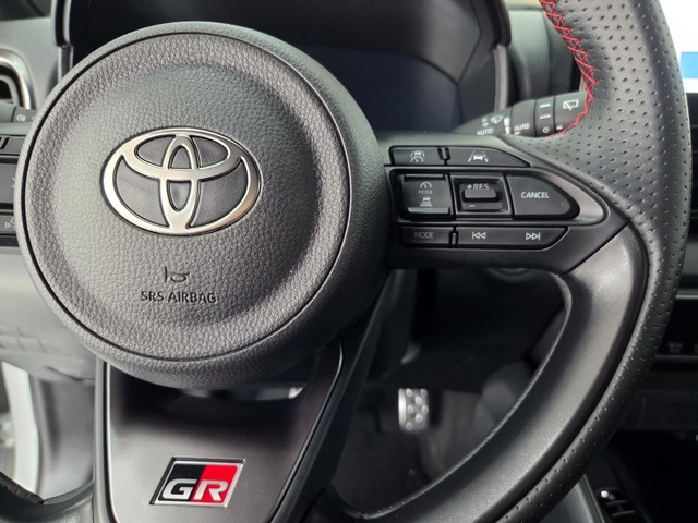 ToyotaYaris 130H GR Sport Plus 96 kW (130 CV) Vehículo usado en Barcelona - 18 ToyotaYaris 130H GR Sport Plus 96 kW (130 CV) Vehículo usado en Barcelona - 18