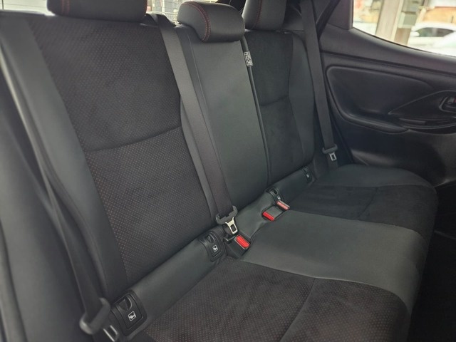 ToyotaYaris 130H GR Sport Plus 96 kW (130 CV) Vehículo usado en Barcelona - 33