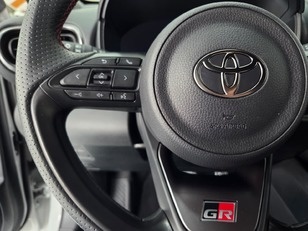 Toyota Yaris 130H GR Sport Plus 96 kW (130 CV) Toyota Yaris 130H GR Sport Plus 96 kW (130 CV)