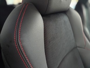 Toyota Yaris 130H GR Sport Plus 96 kW (130 CV) Toyota Yaris 130H GR Sport Plus 96 kW (130 CV)