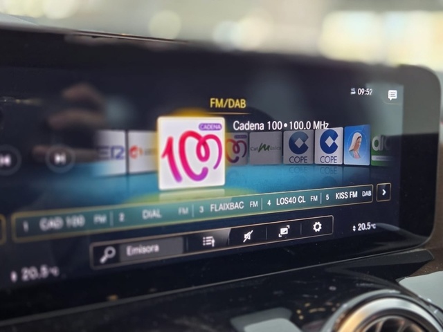 Mercedes-BenzGLA 200 120 kW (163 CV) Vehículo usado en Barcelona - 5