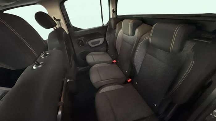 PeugeotRifter BlueHDi 100 Allure 74 kW (100 CV) Vehículo usado en Barcelona - 10 PeugeotRifter BlueHDi 100 Allure 74 kW (100 CV) Vehículo usado en Barcelona - 10
