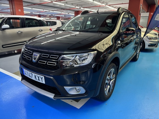 DaciaSandero Comfort TCe 66 kW (90 CV) Vehículo usado en Barcelona - 1