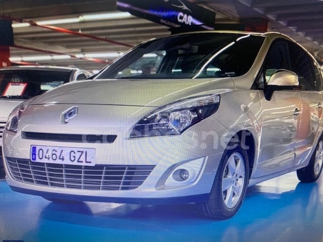 RenaultGrand Scenic Dynamique TCe 96 kW (130 CV) Vehículo usado en Barcelona - 1