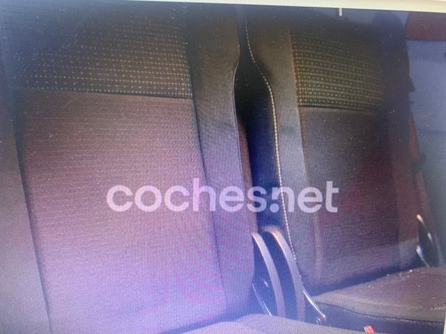 RenaultGrand Scenic Dynamique TCe 96 kW (130 CV) Vehículo usado en Barcelona - 9