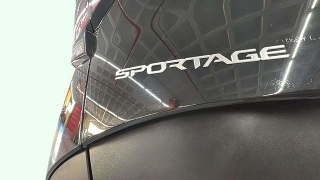 KiaSportage 1.6 T-GDi Drive 4x2 112 kW (150 CV) Vehículo usado en Barcelona - 20