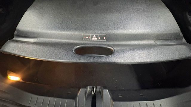 Mercedes-BenzClase SLK 200 K 120 kW (163 CV) Vehículo usado en Barcelona - 12 Mercedes-BenzClase SLK 200 K 120 kW (163 CV) Vehículo usado en Barcelona - 12