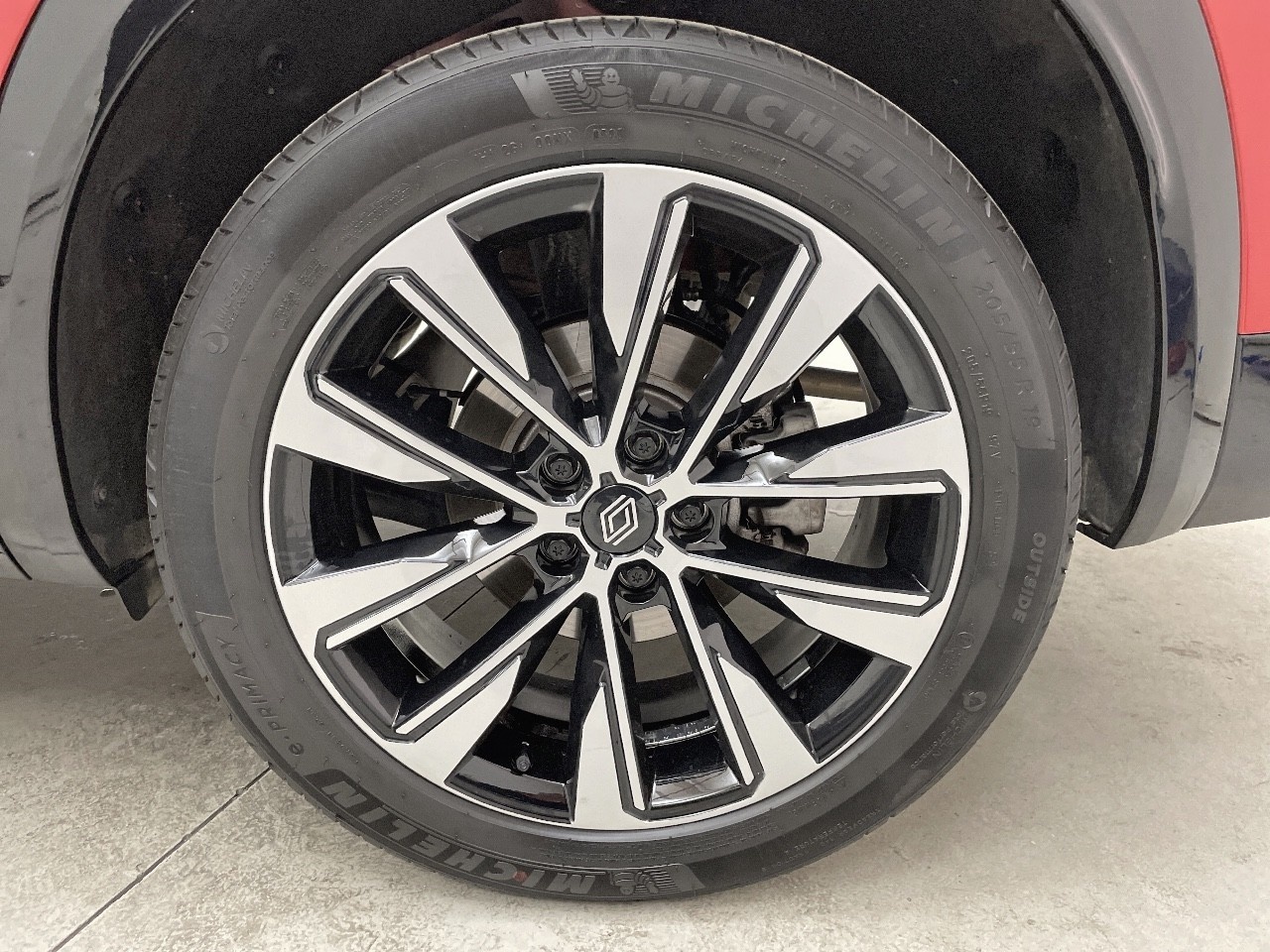 Renault Espace Techno E-Tech full hybrid 147 kW (200 CV) - 4