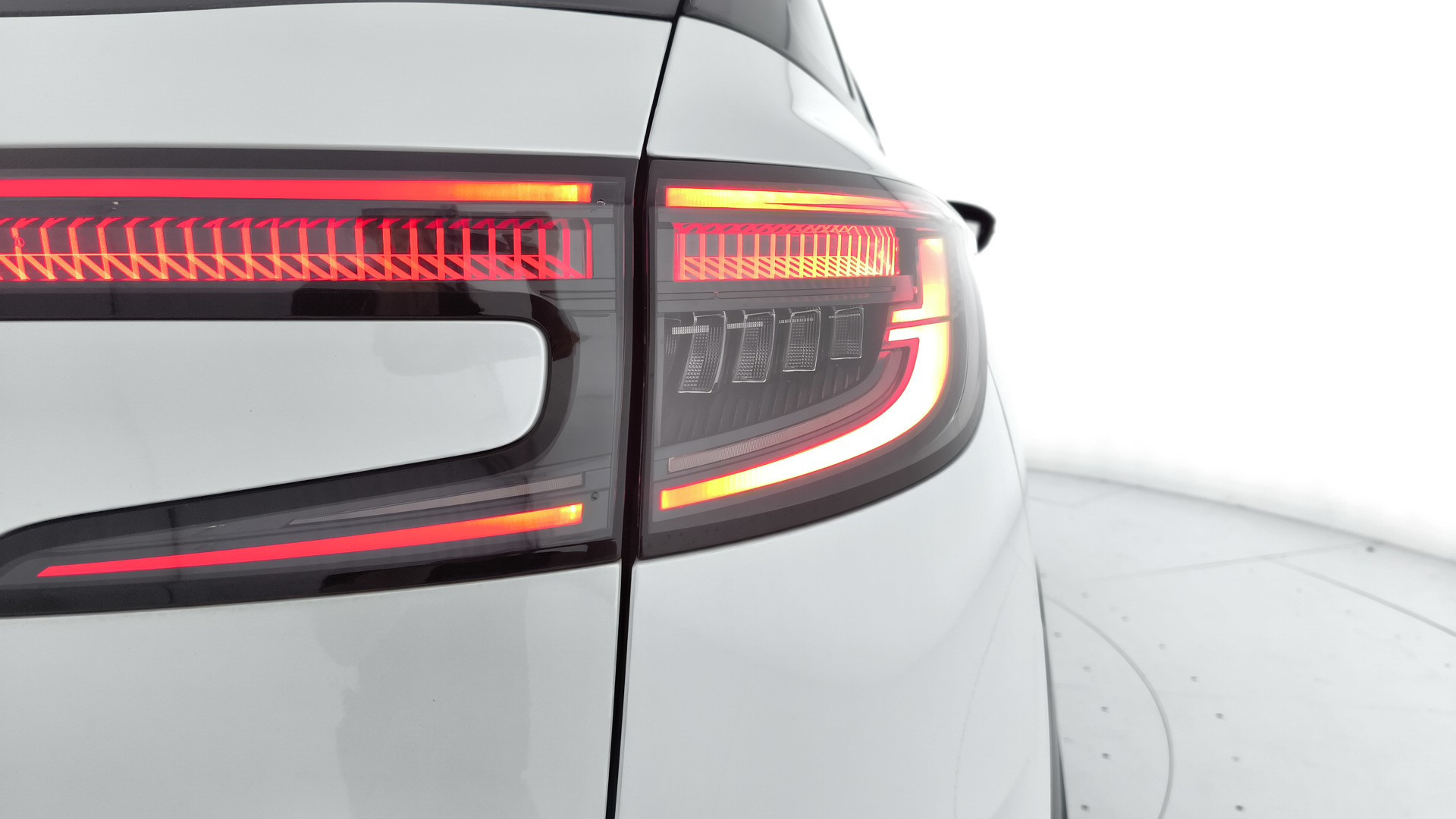 Renault Austral Iconic Esprit Alpine E-Tech Full Hybrid 147 kW (200 CV) - 8