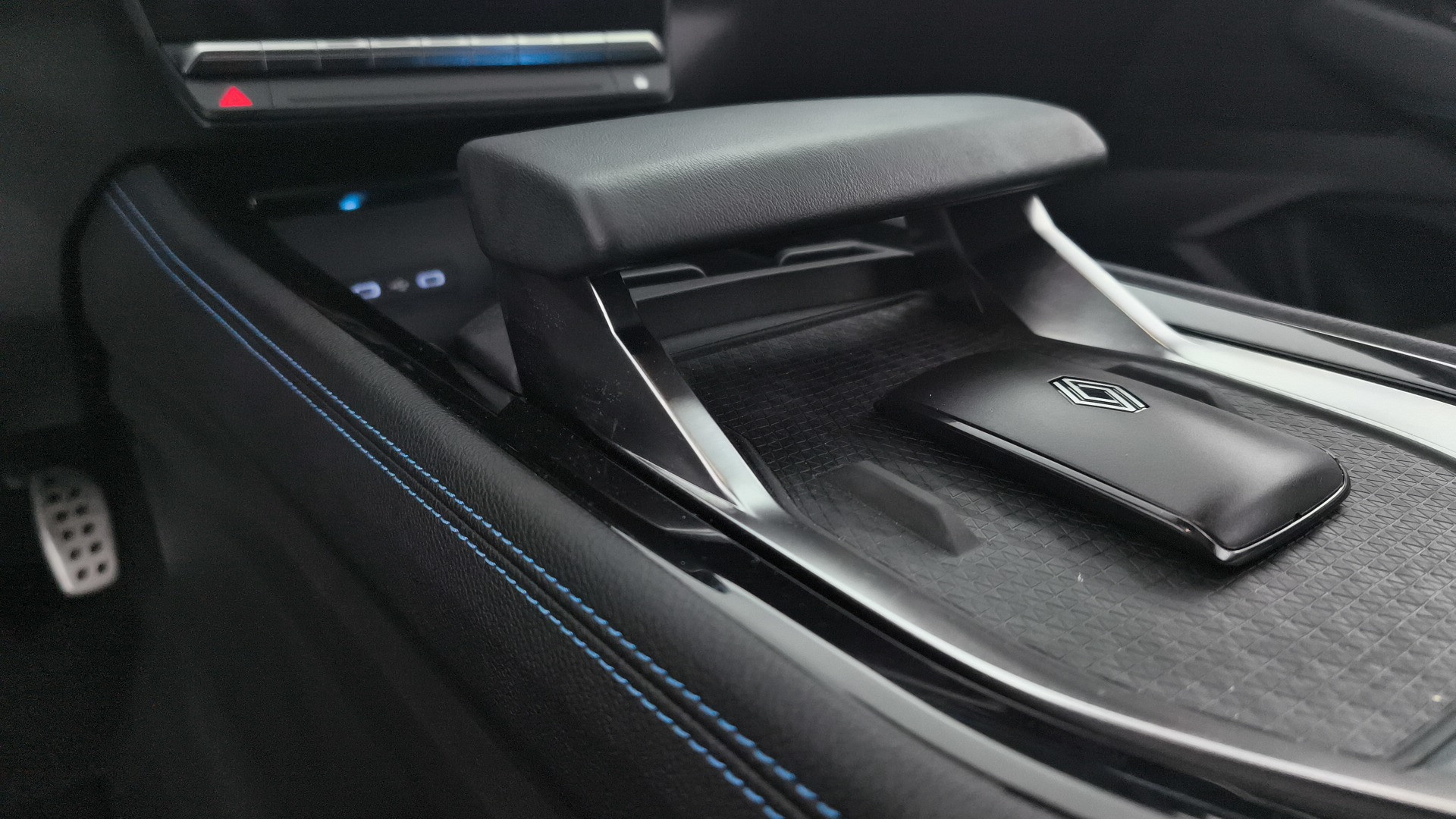 Renault Austral Iconic Esprit Alpine E-Tech Full Hybrid 147 kW (200 CV) - 23