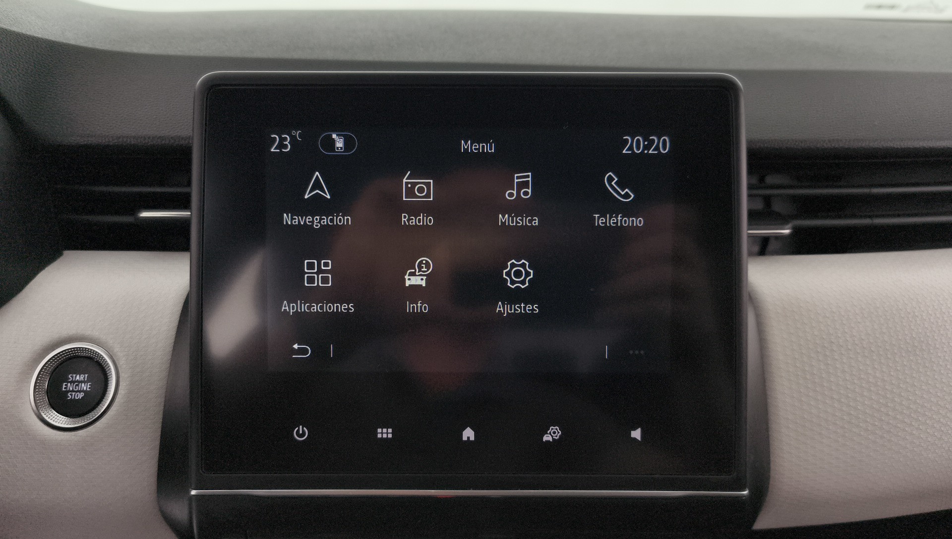 Renault Clio Techno TCe 66 kW (90 CV) - 21