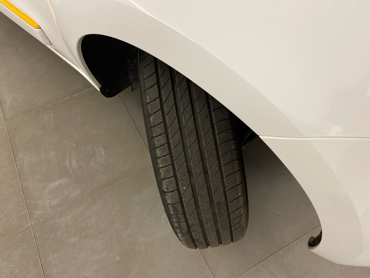 Renault Twingo R80 batería 20kWh 60 kW (81 CV) - 11