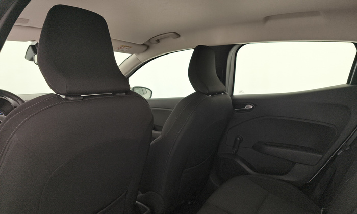 Renault Clio Intens TCe 66 kW (90 CV) - 23 Renault Clio Intens TCe 66 kW (90 CV) - 23