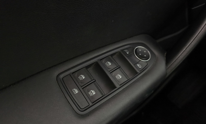 Renault Captur Intens TCe 66 kW (90 CV) - 25 Renault Captur Intens TCe 66 kW (90 CV) - 25