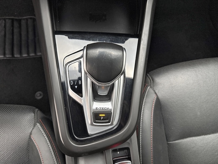 Renault Arkana RS Line Fast Track E-TECH Híbrido 107 kW (145 CV) - 7 Renault Arkana RS Line Fast Track E-TECH Híbrido 107 kW (145 CV) - 7