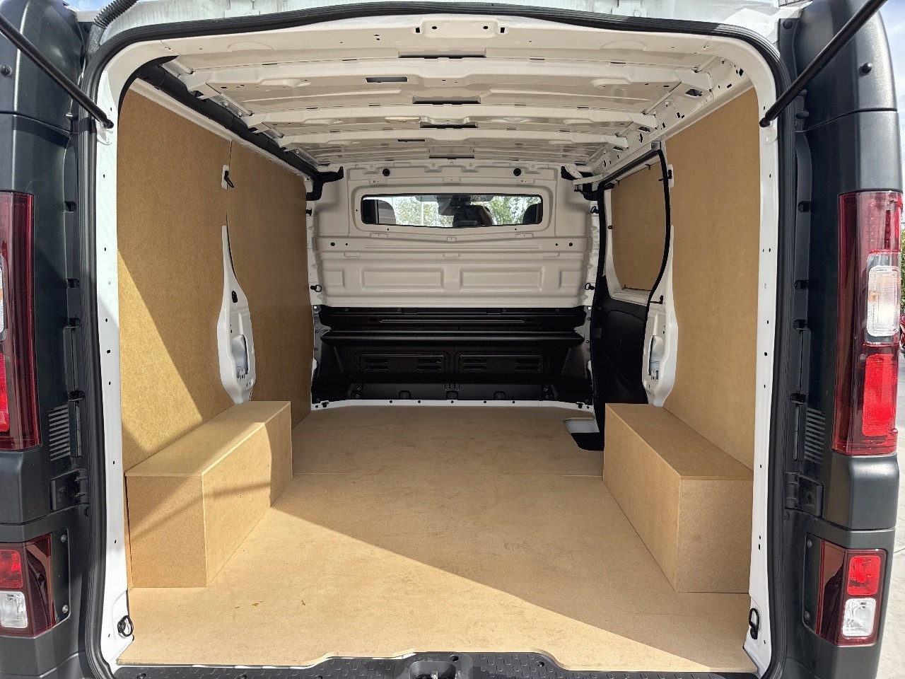 Renault Trafic Furgon L1H1 Blue dCi 96 kW (130 CV) - 7