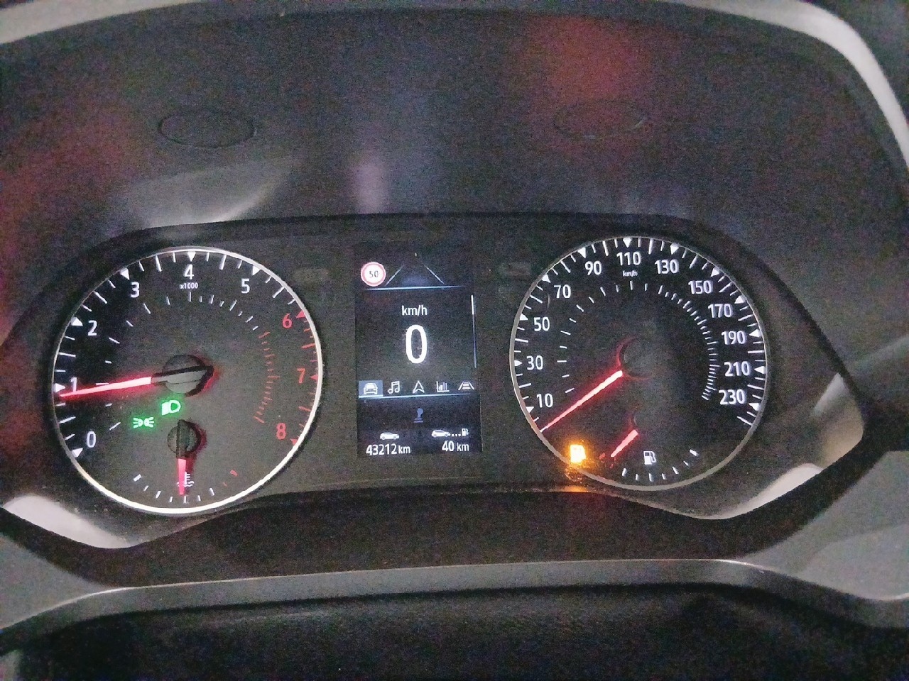 Renault Captur Intens TCe 74 kW (100 CV) - 8