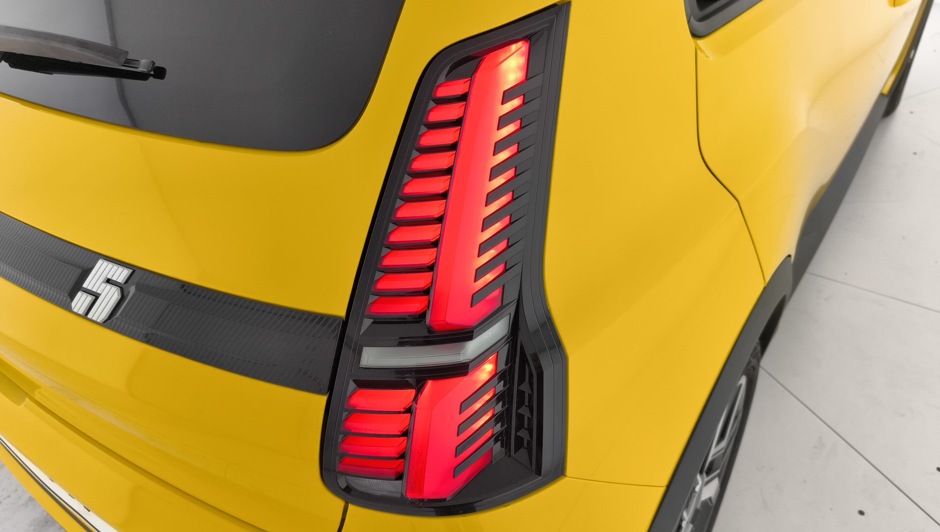 Renault 5 E-Tech Techno Autonomía Confort 110 kW (150 CV) - 8