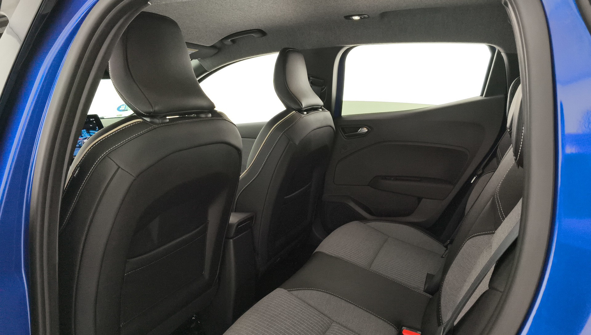 Renault Clio Techno Eco-G 74 kW (100 CV) - 14