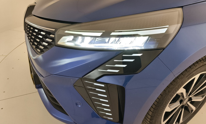 Renault Clio Techno Eco-G 74 kW (100 CV) - 8 Renault Clio Techno Eco-G 74 kW (100 CV) - 8