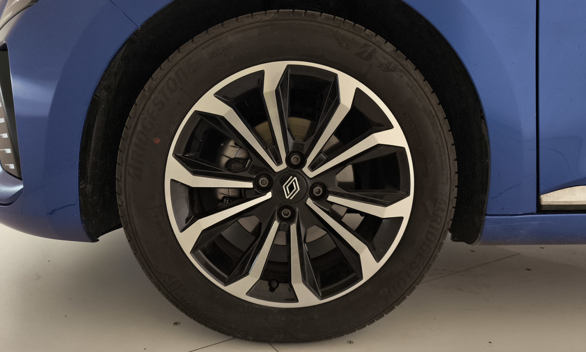 Renault Clio Techno Eco-G 74 kW (100 CV) - 9