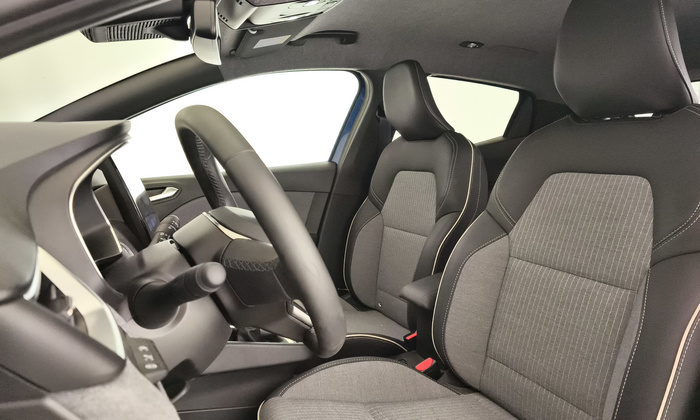 Renault Clio Techno Eco-G 74 kW (100 CV) - 18 Renault Clio Techno Eco-G 74 kW (100 CV) - 18