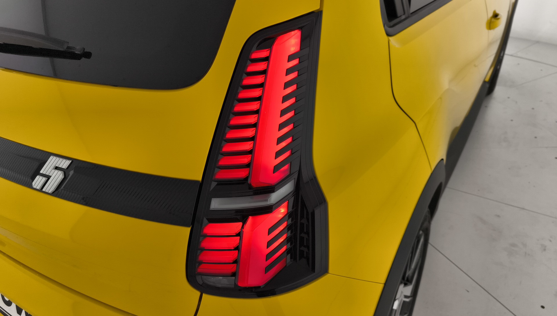 Renault 5 E-Tech Techno Autonomía Confort 110 kW (150 CV) - 8