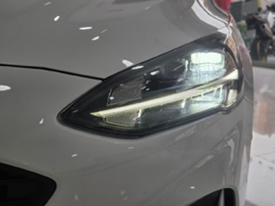 Ford Focus 1.0 Ecoboost S&S ST-Line 92 kW (125 CV) Ford Focus 1.0 Ecoboost S&S ST-Line 92 kW (125 CV)