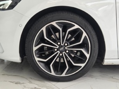 Ford Focus 1.0 Ecoboost S&S ST-Line 92 kW (125 CV) Ford Focus 1.0 Ecoboost S&S ST-Line 92 kW (125 CV)