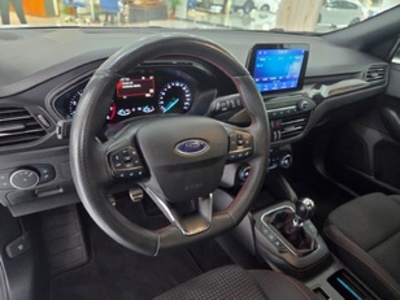 Ford Focus 1.0 Ecoboost S&S ST-Line 92 kW (125 CV) Ford Focus 1.0 Ecoboost S&S ST-Line 92 kW (125 CV)