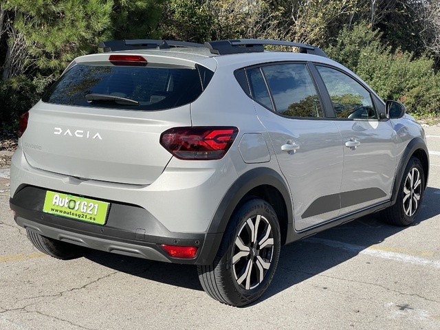 DaciaSandero Stepway Expression ECO-G 74 kW (101 CV) Vehículo usado en Barcelona - 3 DaciaSandero Stepway Expression ECO-G 74 kW (101 CV) Vehículo usado en Barcelona - 3