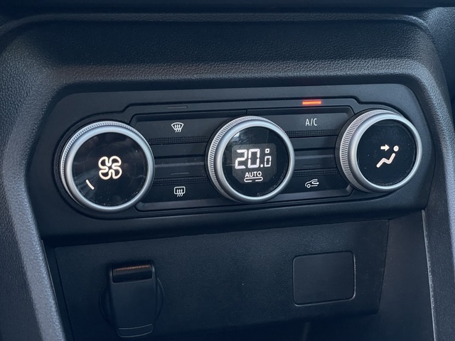 DaciaSandero Stepway Expression ECO-G 74 kW (101 CV) Vehículo usado en Barcelona - 19 DaciaSandero Stepway Expression ECO-G 74 kW (101 CV) Vehículo usado en Barcelona - 19