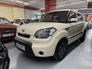 Kia Soul 1.6 DOHC Diva 91 kW (124 CV) Kia Soul 1.6 DOHC Diva 91 kW (124 CV)