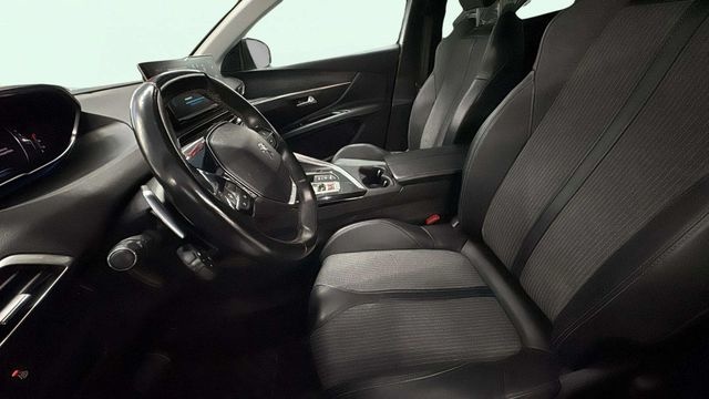 Peugeot3008 BlueHDI 130 S&S Allure EAT8 96 kW (130 CV) Vehículo usado en Barcelona - 9