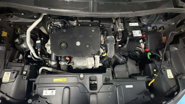 Peugeot3008 BlueHDI 130 S&S Allure EAT8 96 kW (130 CV) Vehículo usado en Barcelona - 19