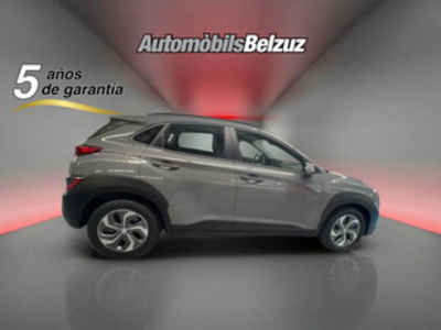 Hyundai Kona 1.6 GDI HEV Maxx DCT 104 kW (141 CV) Hyundai Kona 1.6 GDI HEV Maxx DCT 104 kW (141 CV)