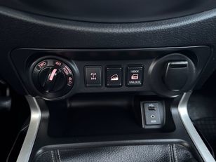 Nissan Navara PickUp 2.3 dCi Doble Cabina Acenta Style 120 kW (163 CV)