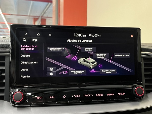 KiaCeed 1.5 MHEV GT Line DCT 118 kW (160 CV) Vehículo usado en Barcelona - 23 KiaCeed 1.5 MHEV GT Line DCT 118 kW (160 CV) Vehículo usado en Barcelona - 23