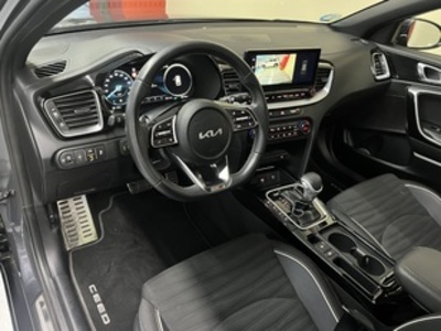 Kia Ceed 1.5 MHEV GT Line DCT 118 kW (160 CV) Kia Ceed 1.5 MHEV GT Line DCT 118 kW (160 CV)