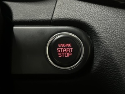 Kia Ceed 1.5 MHEV GT Line DCT 118 kW (160 CV) Kia Ceed 1.5 MHEV GT Line DCT 118 kW (160 CV)