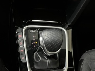 Kia Ceed 1.5 MHEV GT Line DCT 118 kW (160 CV) Kia Ceed 1.5 MHEV GT Line DCT 118 kW (160 CV)