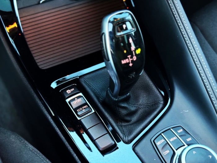 BMWX2 sDrive18i 103 kW (140 CV) Vehículo usado en Barcelona - 25 BMWX2 sDrive18i 103 kW (140 CV) Vehículo usado en Barcelona - 25