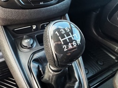 Ford Transit Courier Furgon 1.0 EcoBoost Trend 75 kW (100 CV) Ford Transit Courier Furgon 1.0 EcoBoost Trend 75 kW (100 CV)