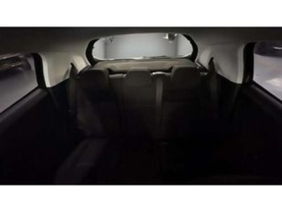 Peugeot 208 1.6 BlueHDI Allure 73 kW (100 CV) Peugeot 208 1.6 BlueHDI Allure 73 kW (100 CV)