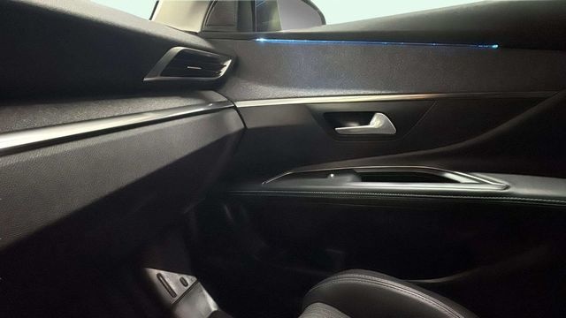 Peugeot5008 PureTech 130 S&S Active Pack 96 kW (130 CV) Vehículo usado en Barcelona - 18